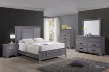 Load image into Gallery viewer, Gray Rustic Bedroom Set 4pc
